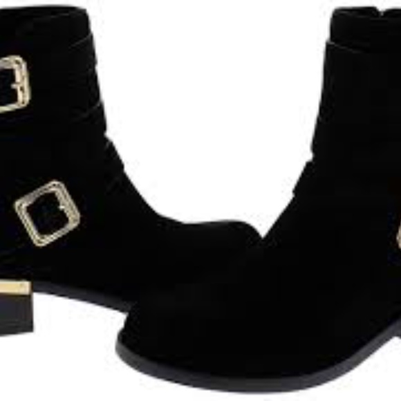 Vince Camuto ankle booties- NWT - Picture 9 of 9